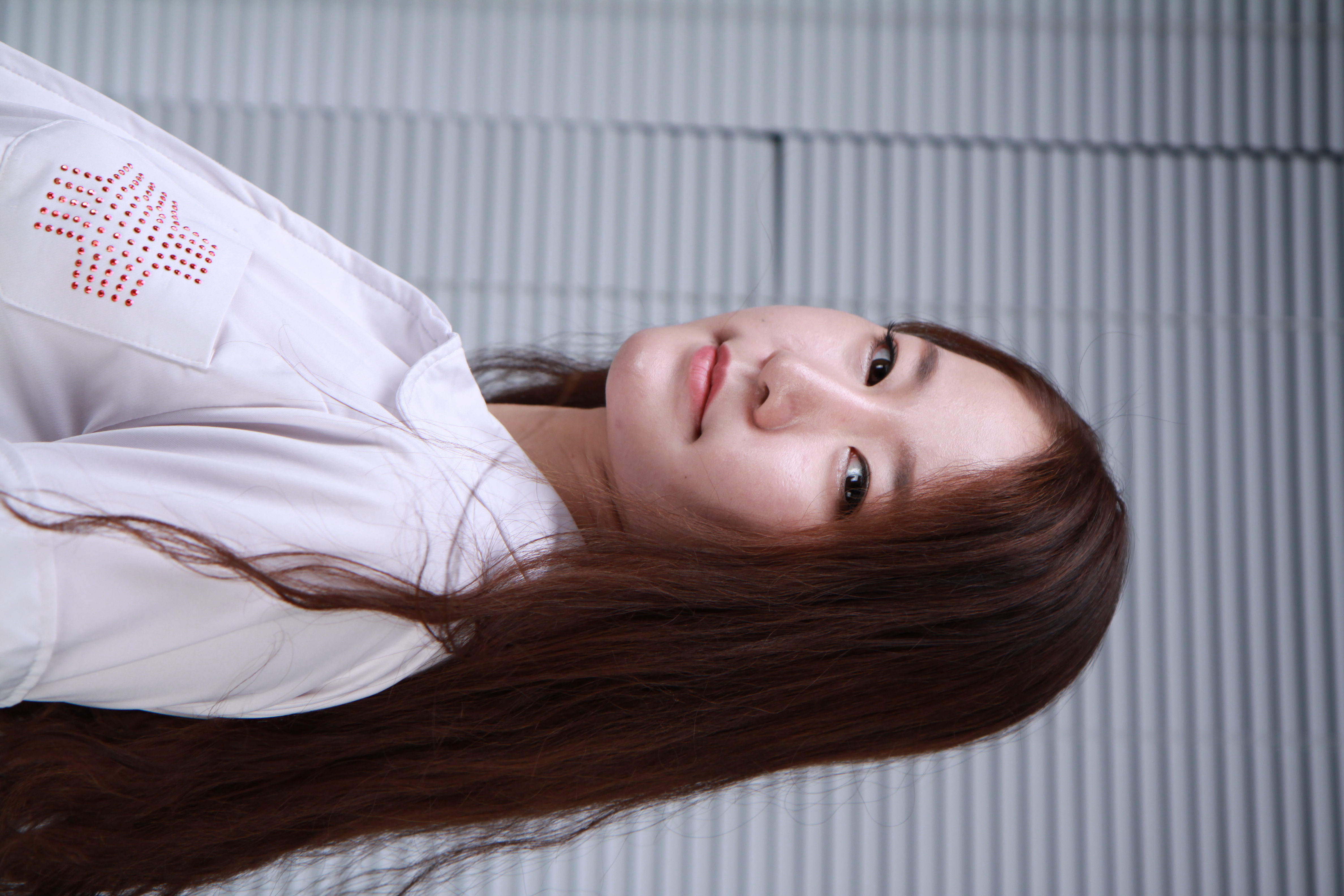 미분류 / 수정 901장(연 ST)(가슴 조금 노출)